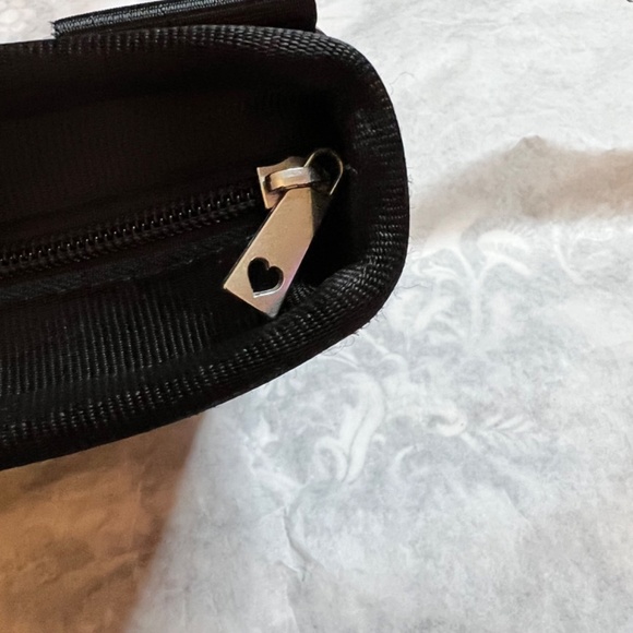 Harvey's Original Seatbelt Small Crossbody Bag - Picture 15 of 15